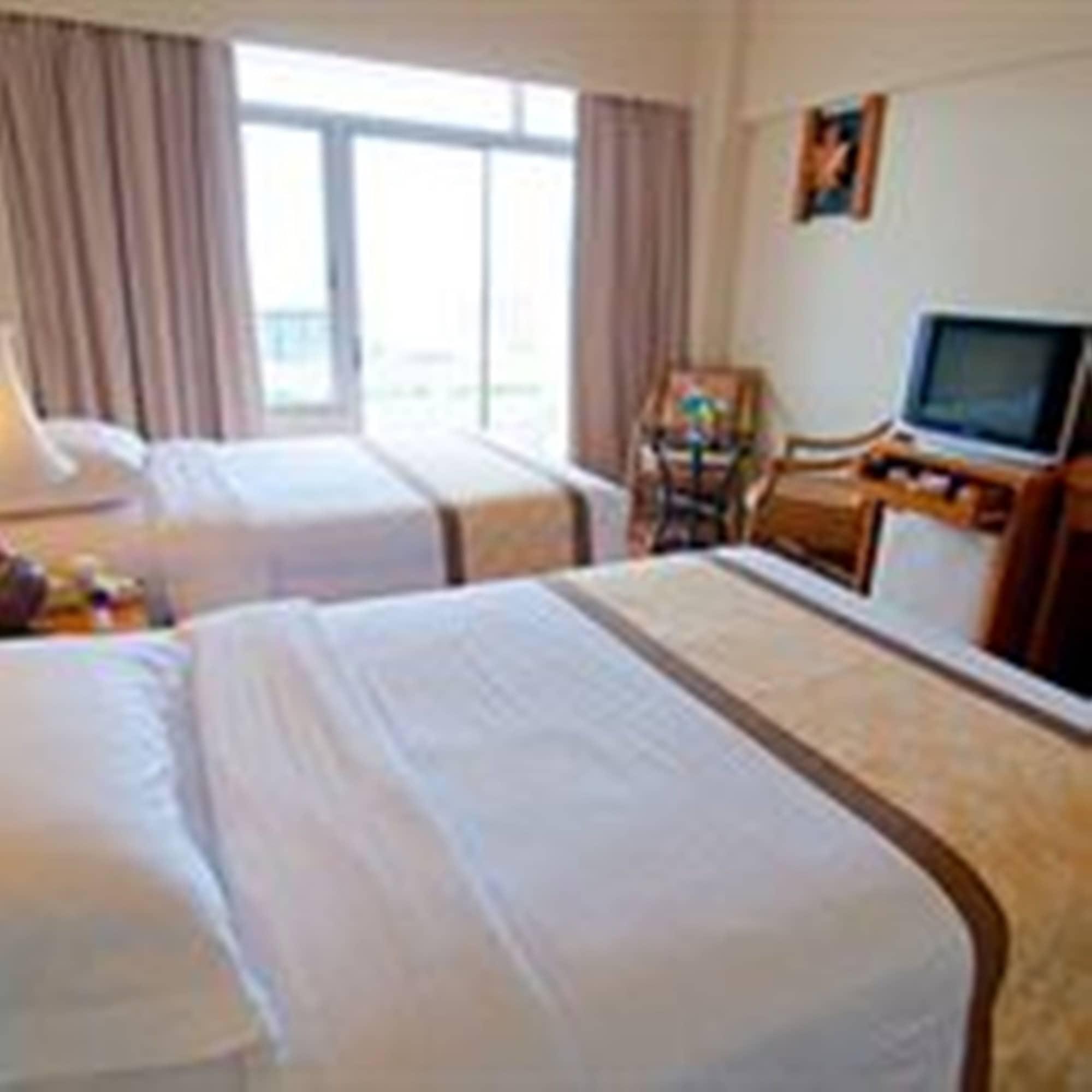 Golden Beach Hotel Pattaya Luaran gambar