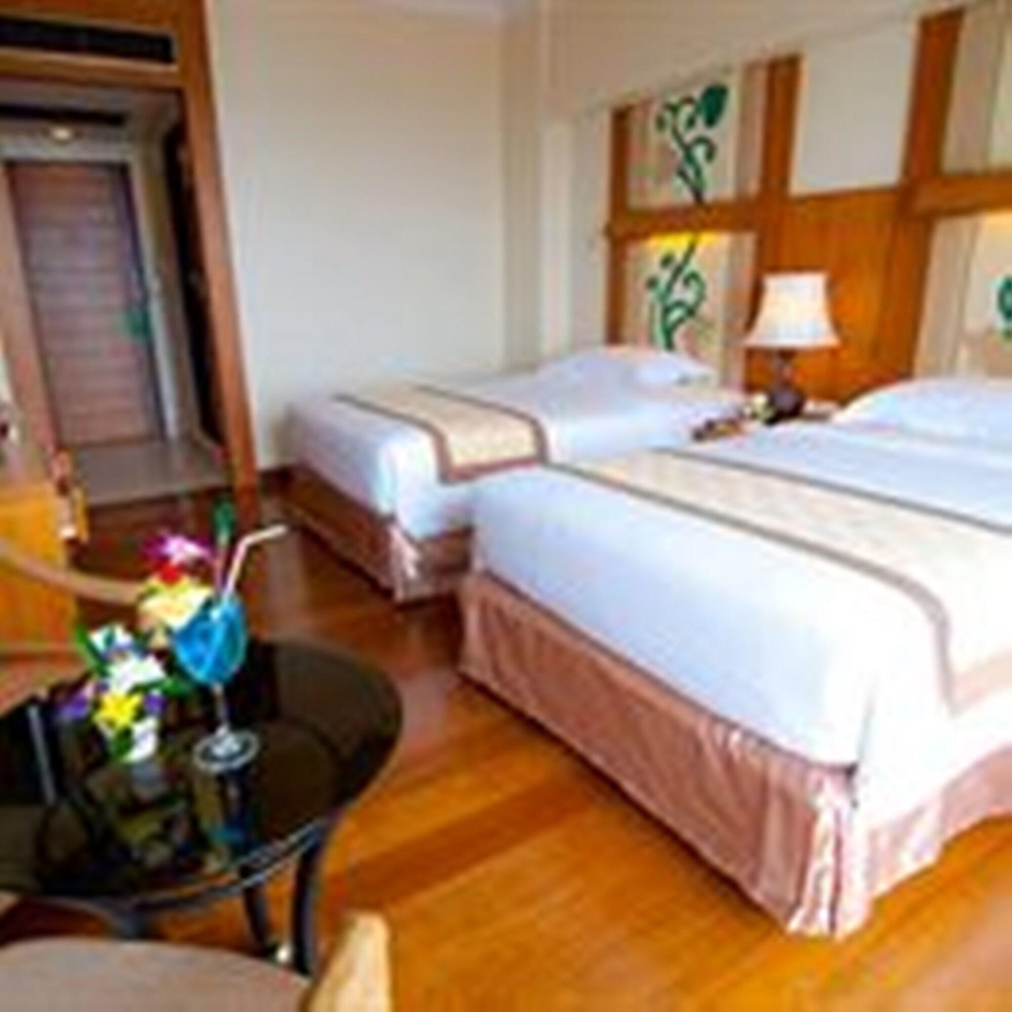 Golden Beach Hotel Pattaya Luaran gambar