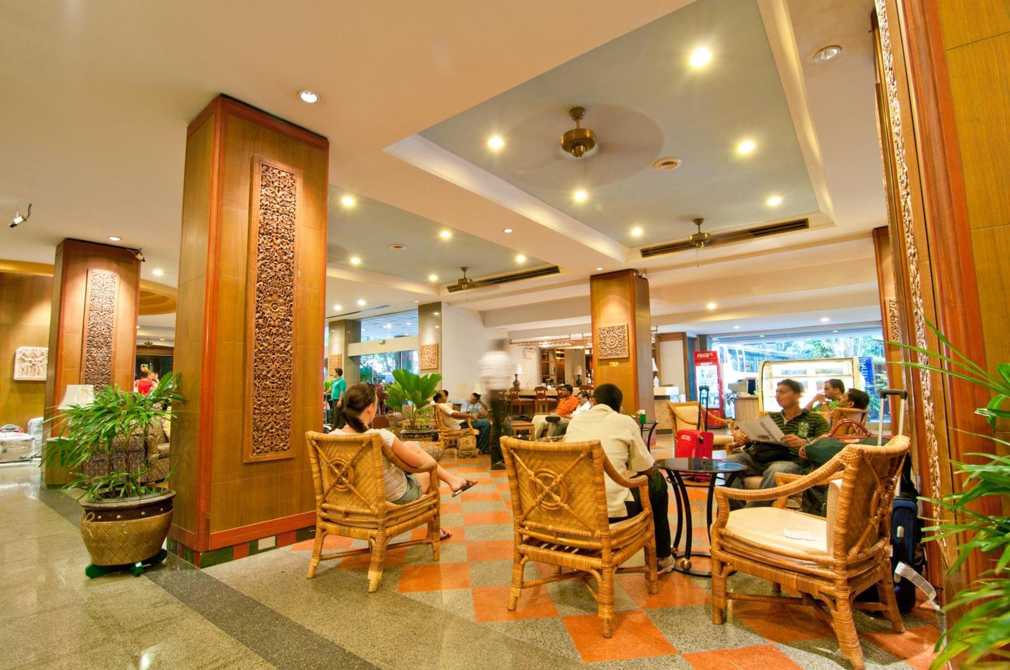Golden Beach Hotel Pattaya Luaran gambar