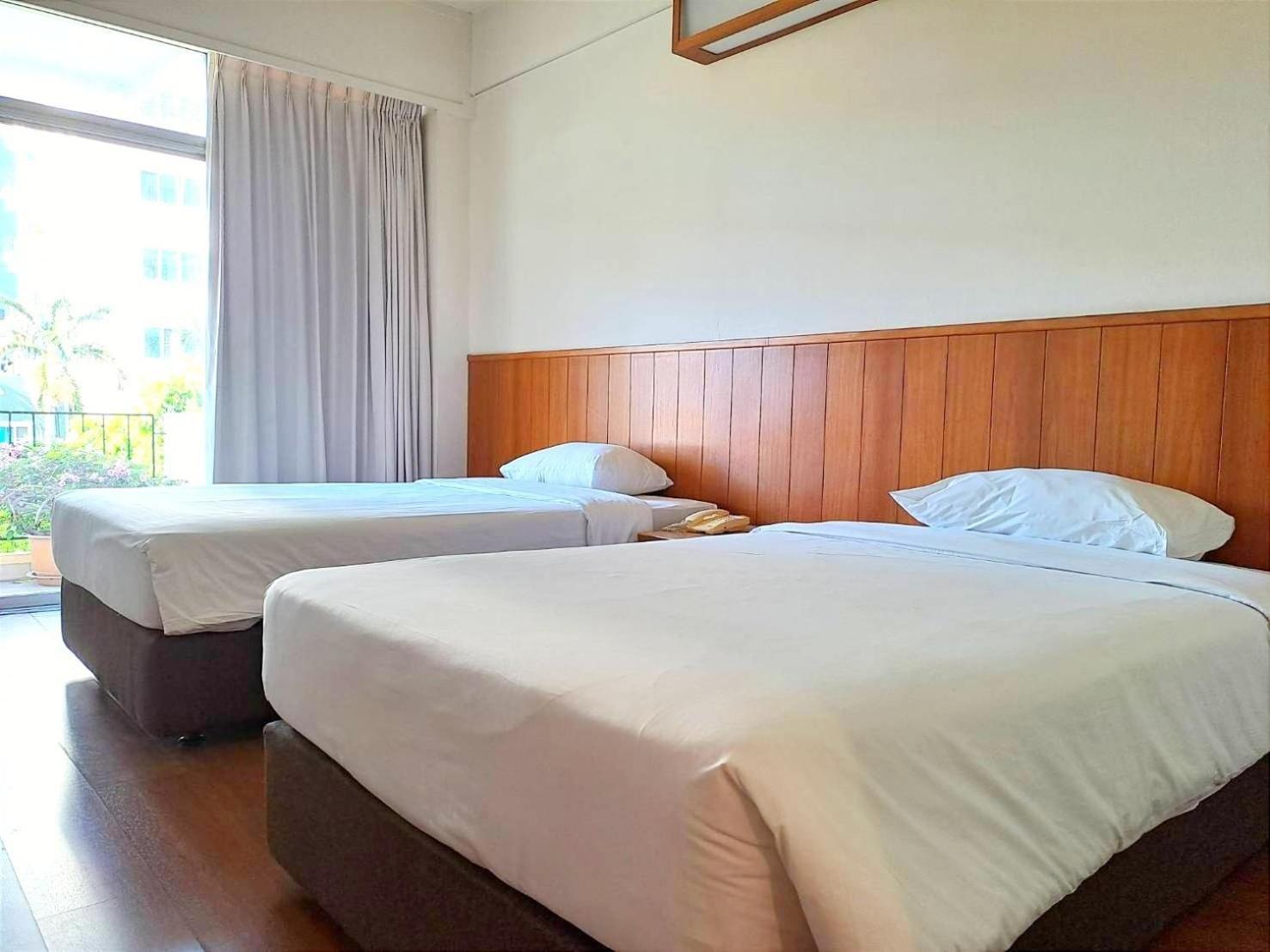 Golden Beach Hotel Pattaya Luaran gambar