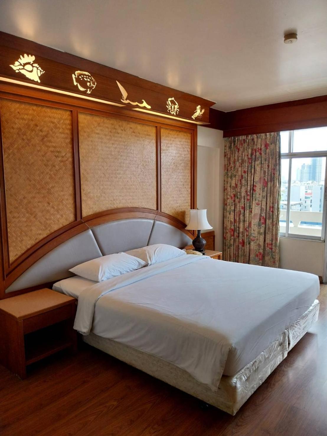 Golden Beach Hotel Pattaya Luaran gambar