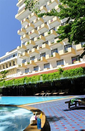 Golden Beach Hotel Pattaya Luaran gambar