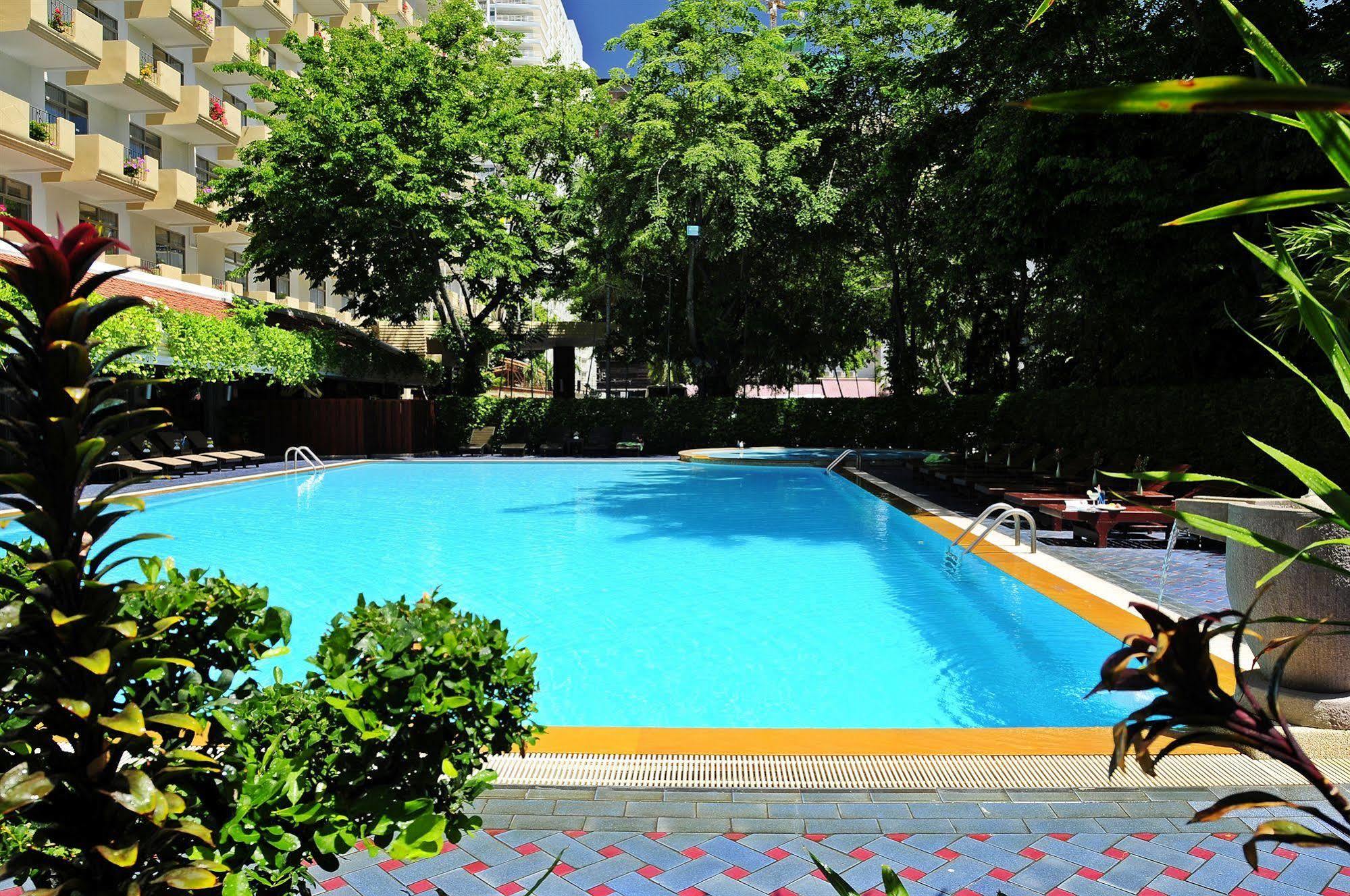 Golden Beach Hotel Pattaya Luaran gambar